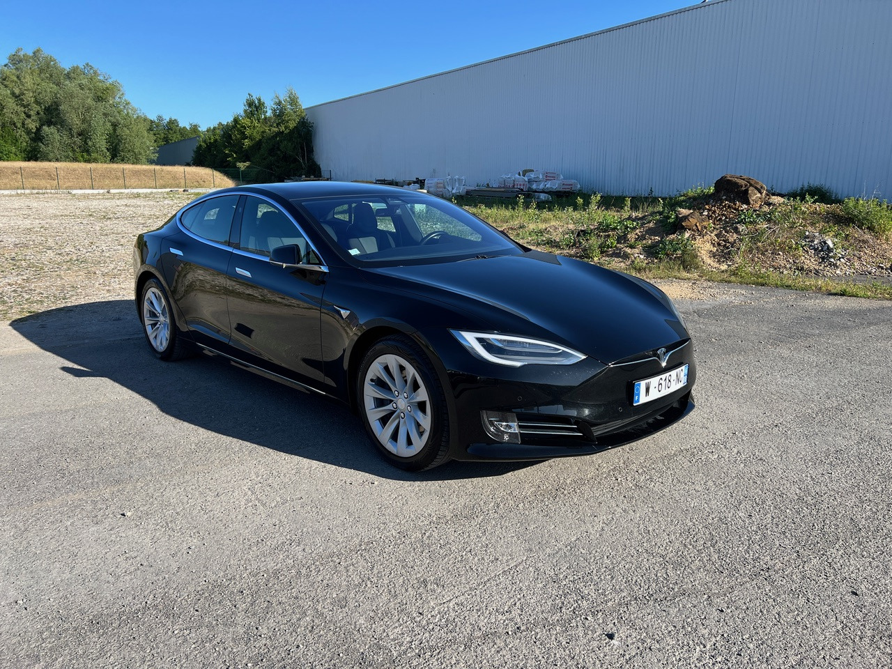 TESLA Model S 75D – PANO – Phase 2 - Sedan: foto 1 TESLA Model S 75D – PANO – Phase 2 - Sedan: foto 1