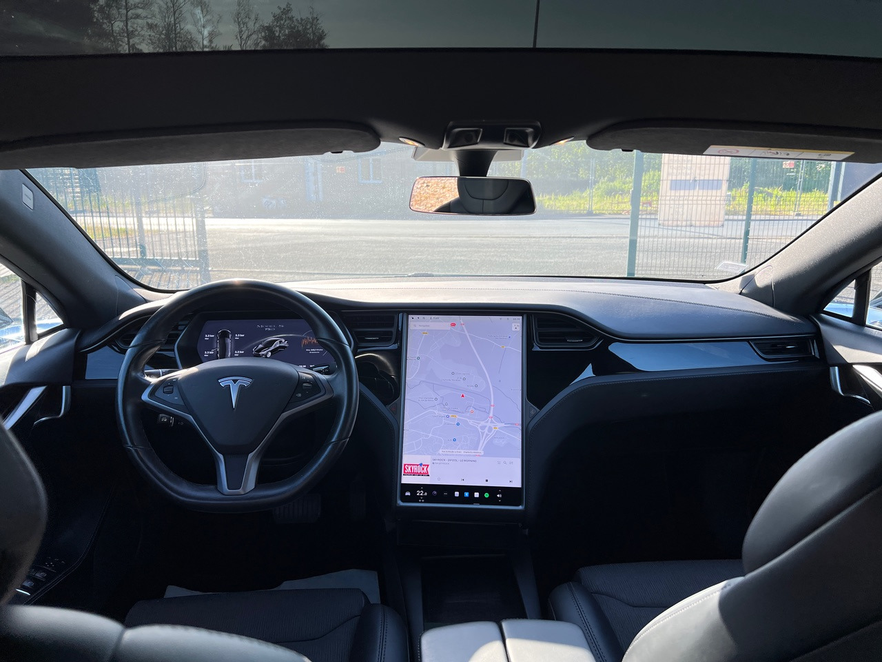 TESLA Model S 75D – PANO – Phase 2 - Sedan: foto 3 TESLA Model S 75D – PANO – Phase 2 - Sedan: foto 3