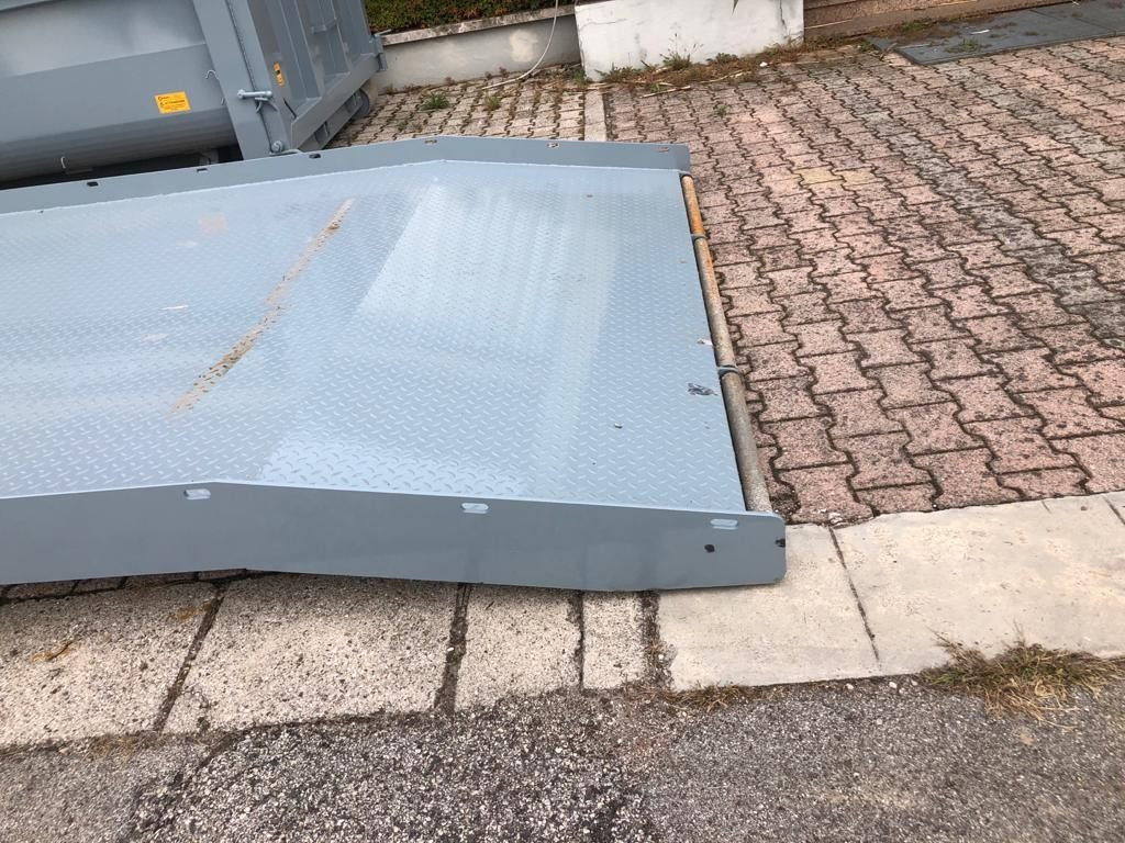 CONTAINER A PIANALE NUOVO SENZA SPONDE - Contentor ampliroll: foto 3 CONTAINER A PIANALE NUOVO SENZA SPONDE - Contentor ampliroll: foto 3