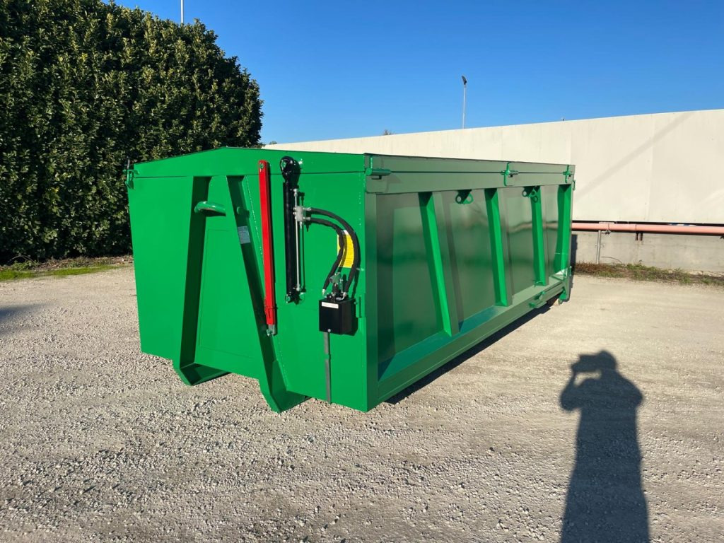 CONTAINER NUOVO SCARRABILE CON COPERCHIO - Contentor ampliroll: foto 1 CONTAINER NUOVO SCARRABILE CON COPERCHIO - Contentor ampliroll: foto 1
