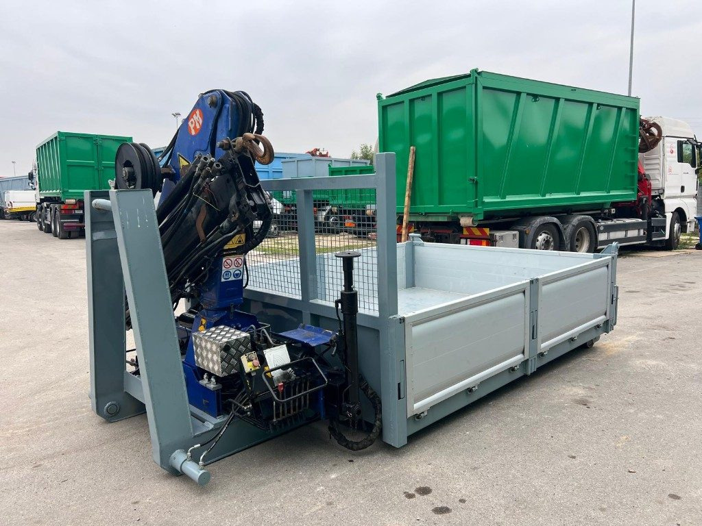 CONTAINER SCARRABILE NUOVO A PIANALE CON GRU - Contentor ampliroll: foto 5 CONTAINER SCARRABILE NUOVO A PIANALE CON GRU - Contentor ampliroll: foto 5