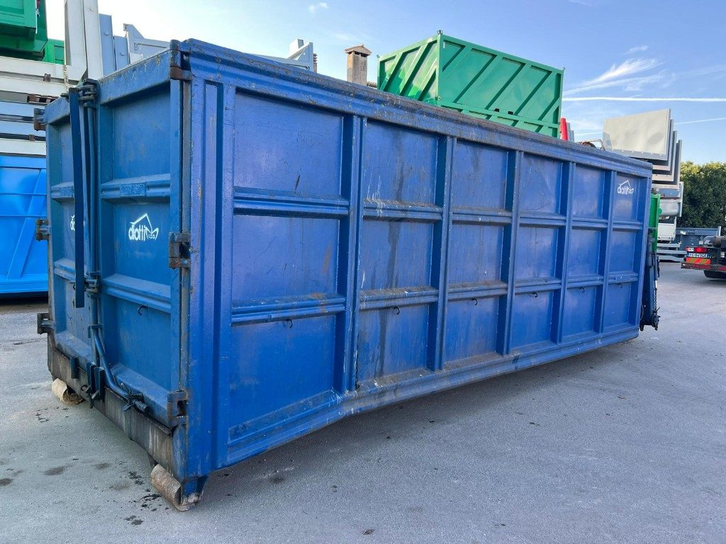 CONTAINER SCARRABILE USATO A CIELO APERTO CON GRU - Contentor ampliroll: foto 5 CONTAINER SCARRABILE USATO A CIELO APERTO CON GRU - Contentor ampliroll: foto 5