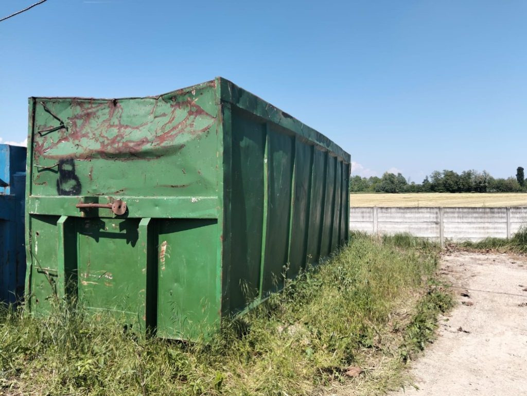 CONTAINER SCARRABILE USATO A CIELO APERTO - Contentor ampliroll: foto 1 CONTAINER SCARRABILE USATO A CIELO APERTO - Contentor ampliroll: foto 1