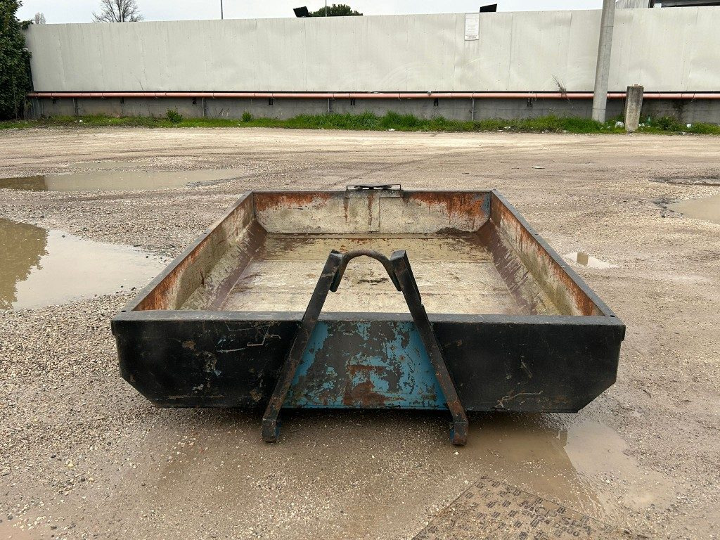 CONTAINER SCARRABILE USATO A CIELO APERTO - Contentor ampliroll: foto 2 CONTAINER SCARRABILE USATO A CIELO APERTO - Contentor ampliroll: foto 2