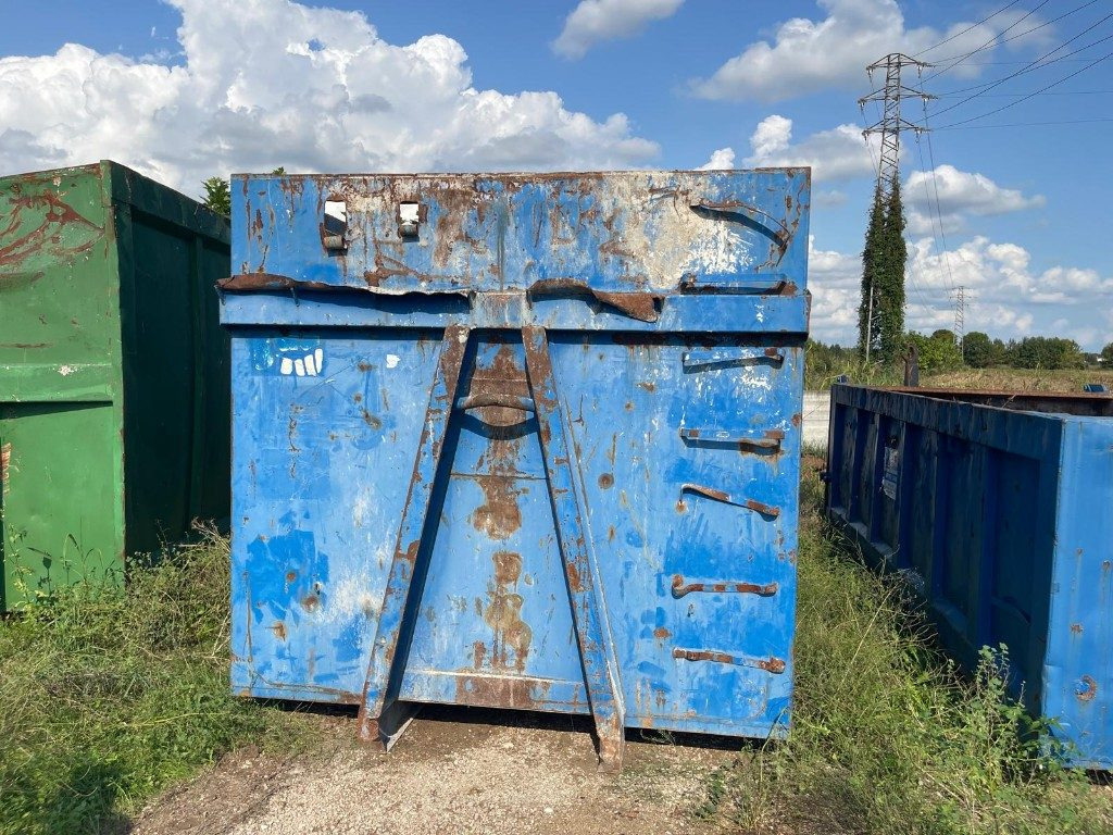 CONTAINER SCARRABILE USATO A CIELO APERTO - Contentor ampliroll: foto 2 CONTAINER SCARRABILE USATO A CIELO APERTO - Contentor ampliroll: foto 2