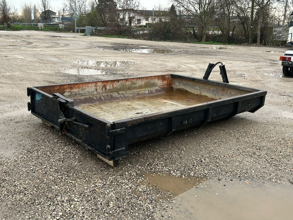 CONTAINER SCARRABILE USATO A CIELO APERTO - Contentor ampliroll: foto 5 CONTAINER SCARRABILE USATO A CIELO APERTO - Contentor ampliroll: foto 5