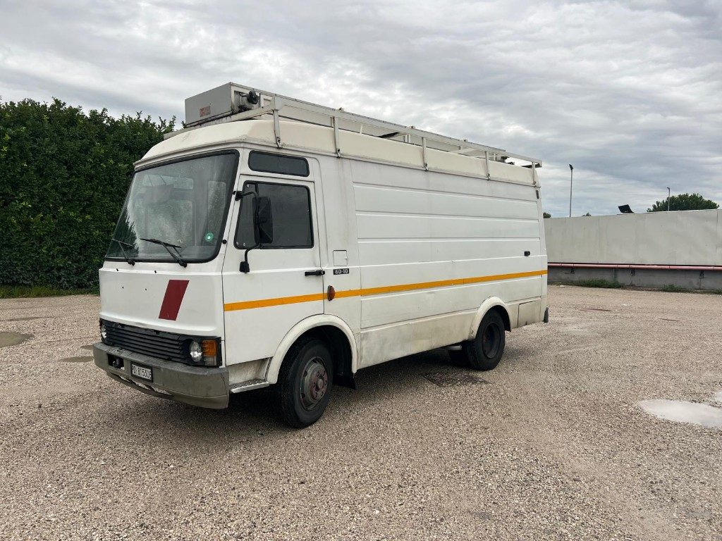 FIAT 60 10 - Furgão: foto 1 FIAT 60 10 - Furgão: foto 1
