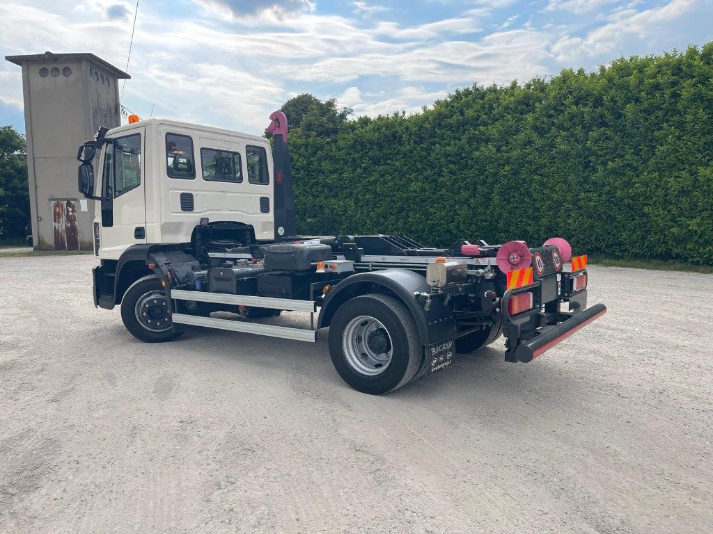 IVECO EUROCARGO 120E22 SCARRABILE - Camião polibenne: foto 3 IVECO EUROCARGO 120E22 SCARRABILE - Camião polibenne: foto 3