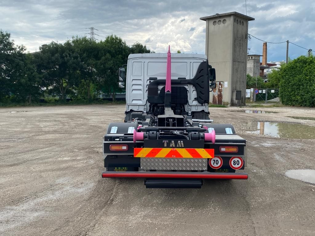 MAN TGM 12.220 - Camião polibenne: foto 4 MAN TGM 12.220 - Camião polibenne: foto 4