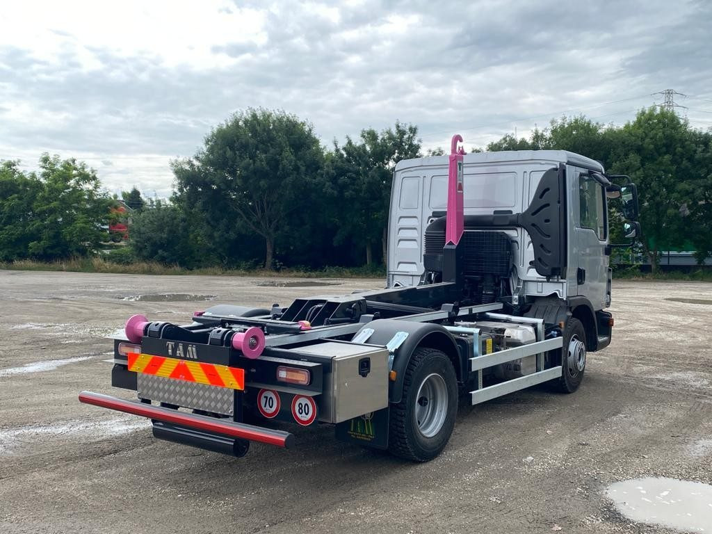 MAN TGM 12.220 - Camião polibenne: foto 5 MAN TGM 12.220 - Camião polibenne: foto 5