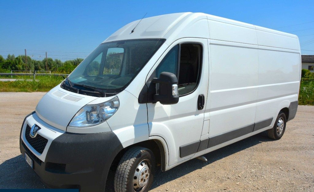 PEUGEOT FURGONE PEUGEOT - Furgão: foto 2 PEUGEOT FURGONE PEUGEOT - Furgão: foto 2