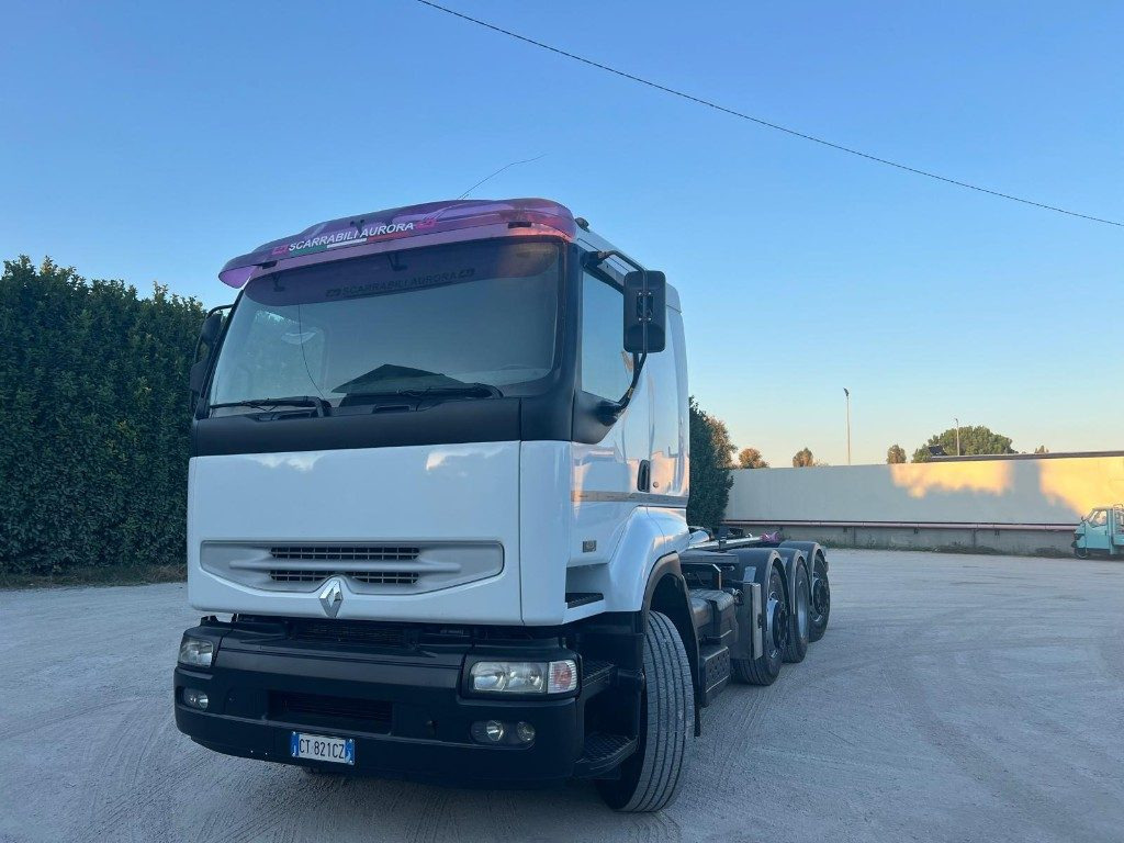 RENAULT 420 USATO SCARRABILE 8X2 - Camião polibenne: foto 2 RENAULT 420 USATO SCARRABILE 8X2 - Camião polibenne: foto 2