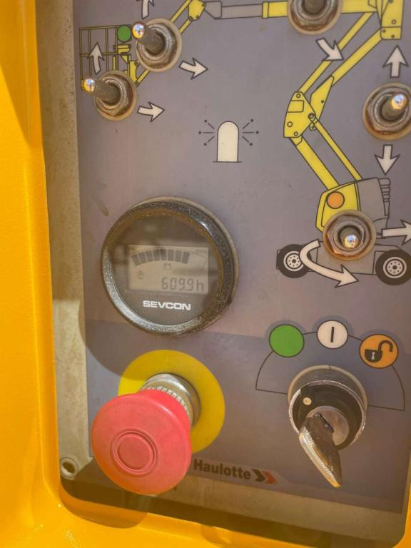 Haulotte HA15IP - Plataforma articulada: foto 3 Haulotte HA15IP - Plataforma articulada: foto 3