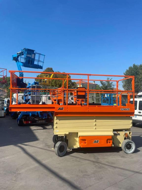 JLG 3246ES - Plataforma de Tijera/ Plataforma de tesoura: foto 1 JLG 3246ES - Plataforma de Tijera/ Plataforma de tesoura: foto 1