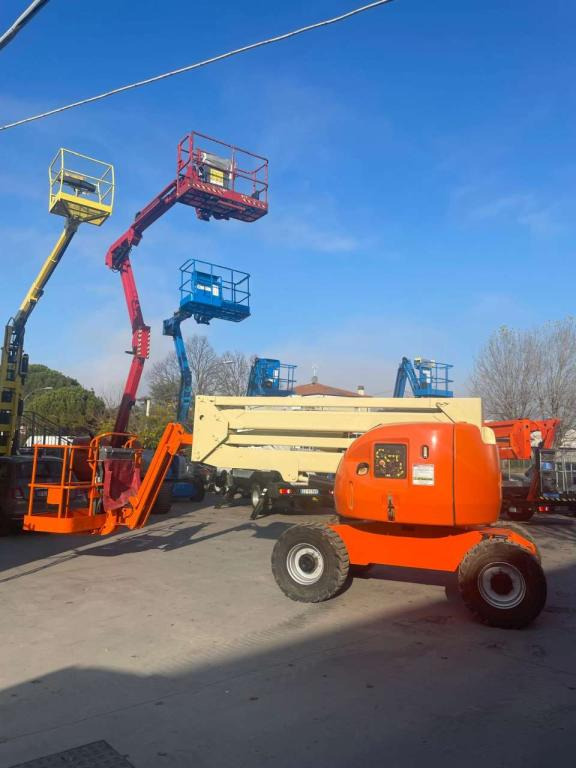 JLG 450AJ SERIE II - Máquina de outro: foto 2 JLG 450AJ SERIE II - Máquina de outro: foto 2