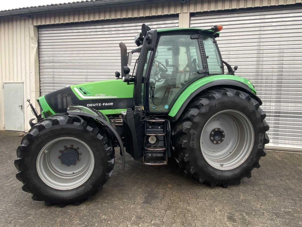 Deutz-Fahr 6190 Agrotron TTV - Trator: foto 2 Deutz-Fahr 6190 Agrotron TTV - Trator: foto 2