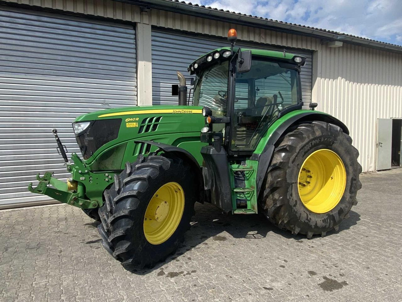 John Deere 6140R - Trator: foto 5 John Deere 6140R - Trator: foto 5