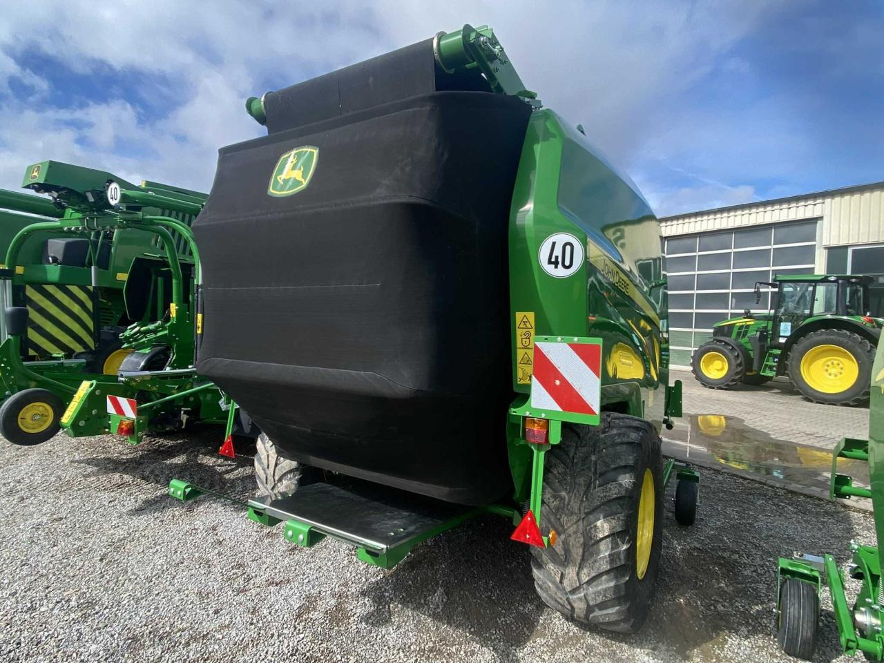 John Deere V461 R - 671 Bunde - Enfardadeira de fardos redondos: foto 5 John Deere V461 R - 671 Bunde - Enfardadeira de fardos redondos: foto 5