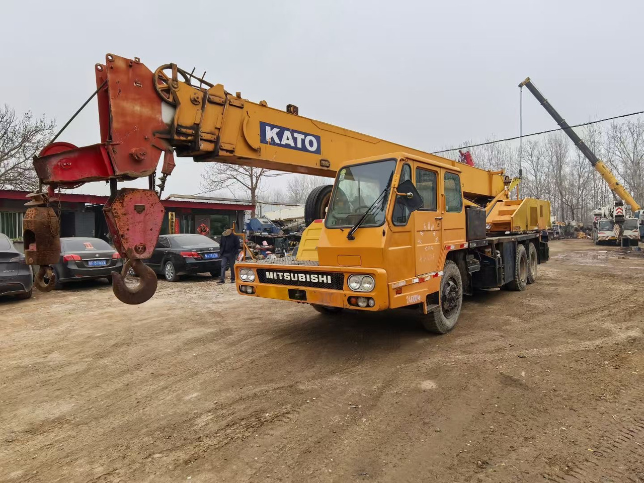 KATO NK250E NK300E NK400E NK500E NK800 NK1000 25ton 30 ton 40 ton 50 ton 80 ton truck crane - Grua móvel: foto 1 KATO NK250E NK300E NK400E NK500E NK800 NK1000 25ton 30 ton 40 ton 50 ton 80 ton truck crane - Grua móvel: foto 1