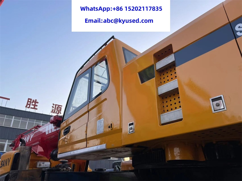 SANY STC1000 STC1300 STC1600 130T 100TONS 160TON TRUCK CRANE - Grua móvel: foto 3 SANY STC1000 STC1300 STC1600 130T 100TONS 160TON TRUCK CRANE - Grua móvel: foto 3