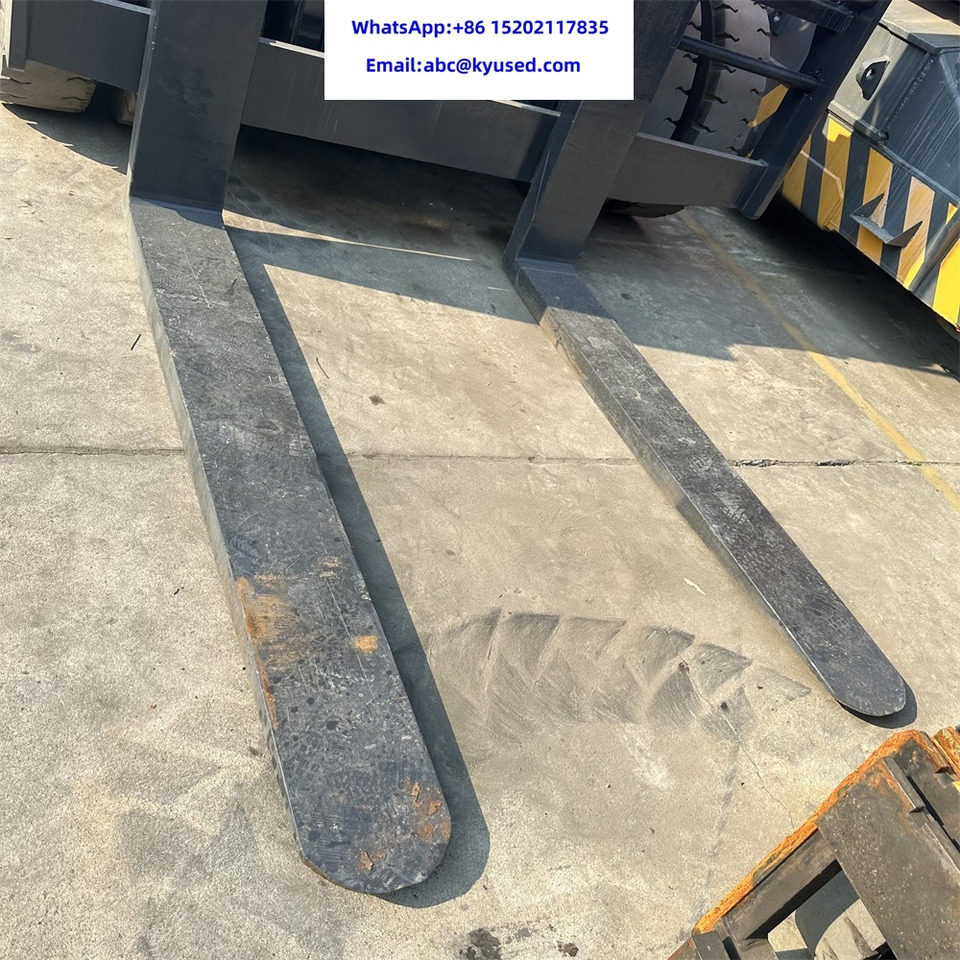 TCM FD200 20T 15T 16T - Empilhador a diesel: foto 4 TCM FD200 20T 15T 16T - Empilhador a diesel: foto 4