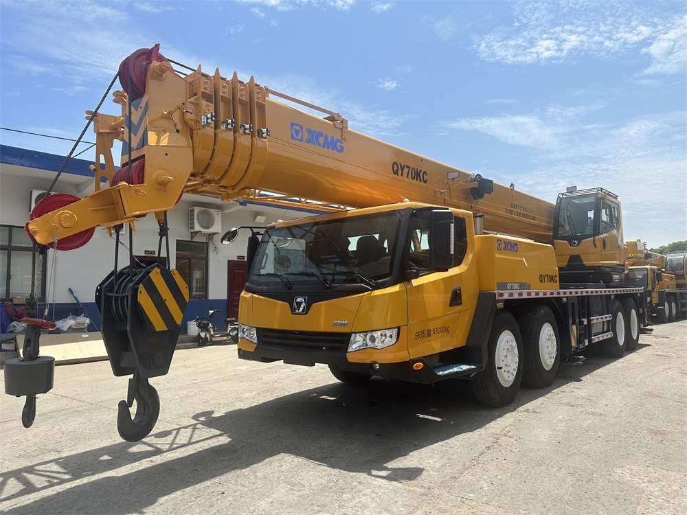 XCMG 70 ton QY70KC XCT75 QY75K QY70KS QY50KC QY100K xct80 truck crane - Grua móvel: foto 1 XCMG 70 ton QY70KC XCT75 QY75K QY70KS QY50KC QY100K xct80 truck crane - Grua móvel: foto 1