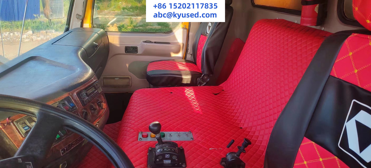 XCMG QY100K 100t truck crane - Grua móvel: foto 5 XCMG QY100K 100t truck crane - Grua móvel: foto 5