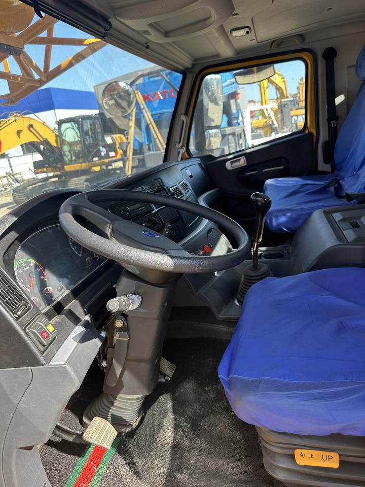 Locação financeira de XCMG XCT55 XCT50 QY50KC QY50KA QY50K-II 55 ton 50 ton truck crane XCMG XCT55 XCT50 QY50KC QY50KA QY50K-II 55 ton 50 ton truck crane: foto 8
