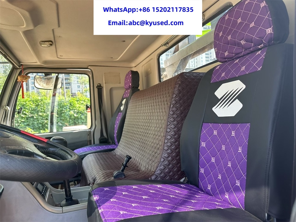 ZOOMLION QY70V ZTC700V QY75V ZTC800V 50TON 70TON 80TON CRANE - Grua móvel: foto 5 ZOOMLION QY70V ZTC700V QY75V ZTC800V 50TON 70TON 80TON CRANE - Grua móvel: foto 5