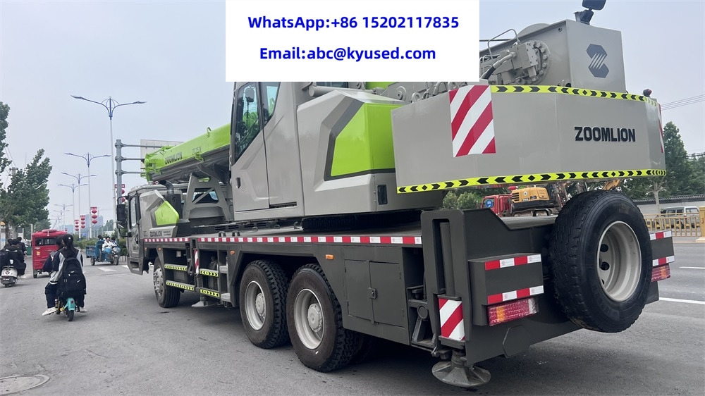 ZOOMLION ZTC251V QY25V 25TON 30TON 35TON 40TON 50TON 55TON 70TON 80TON 100T - Grua móvel: foto 5 ZOOMLION ZTC251V QY25V 25TON 30TON 35TON 40TON 50TON 55TON 70TON 80TON 100T - Grua móvel: foto 5