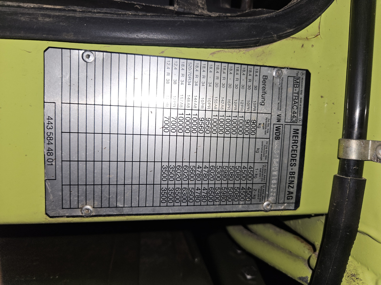 MERCEDES-BENZ MB-TRAC 1600 - Trator: foto 5 MERCEDES-BENZ MB-TRAC 1600 - Trator: foto 5