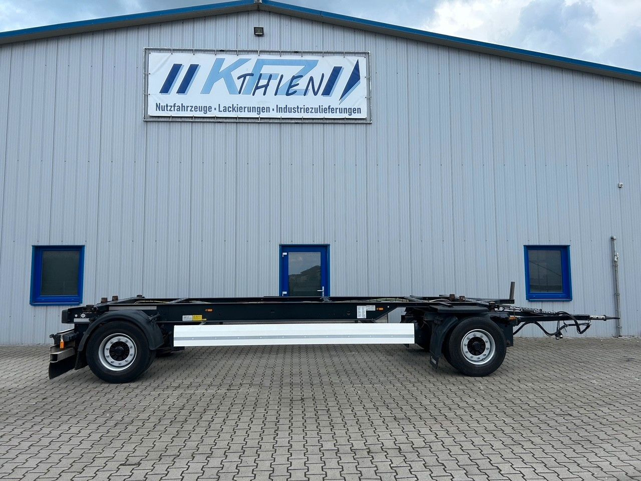 Krone AZW 18 eL3B7 Box Carrier BDF - Reboque transportador de contêineres/ Caixa móvel: foto 1 Krone AZW 18 eL3B7 Box Carrier BDF - Reboque transportador de contêineres/ Caixa móvel: foto 1