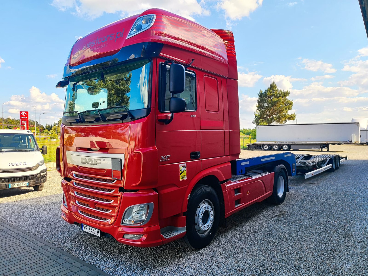 DAF XF 510 - Camião transporte de veículos: foto 1 DAF XF 510 - Camião transporte de veículos: foto 1