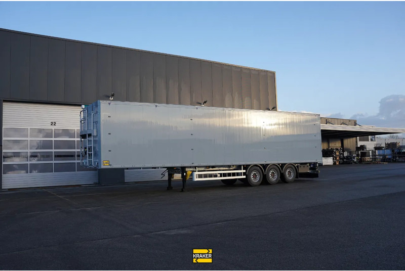 Kraker K-Force Fifth wheel 1250mm 90cbm 4 in stock - Semi-reboque piso móvel: foto 1 Kraker K-Force Fifth wheel 1250mm 90cbm 4 in stock - Semi-reboque piso móvel: foto 1