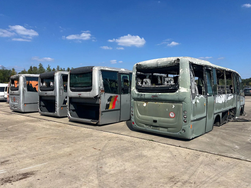 Iveco Irisbus Cimo (4x in stock) IVECO F4AE0681 5,880 cc - Ônibus suburbano: foto 4 Iveco Irisbus Cimo (4x in stock) IVECO F4AE0681 5,880 cc - Ônibus suburbano: foto 4