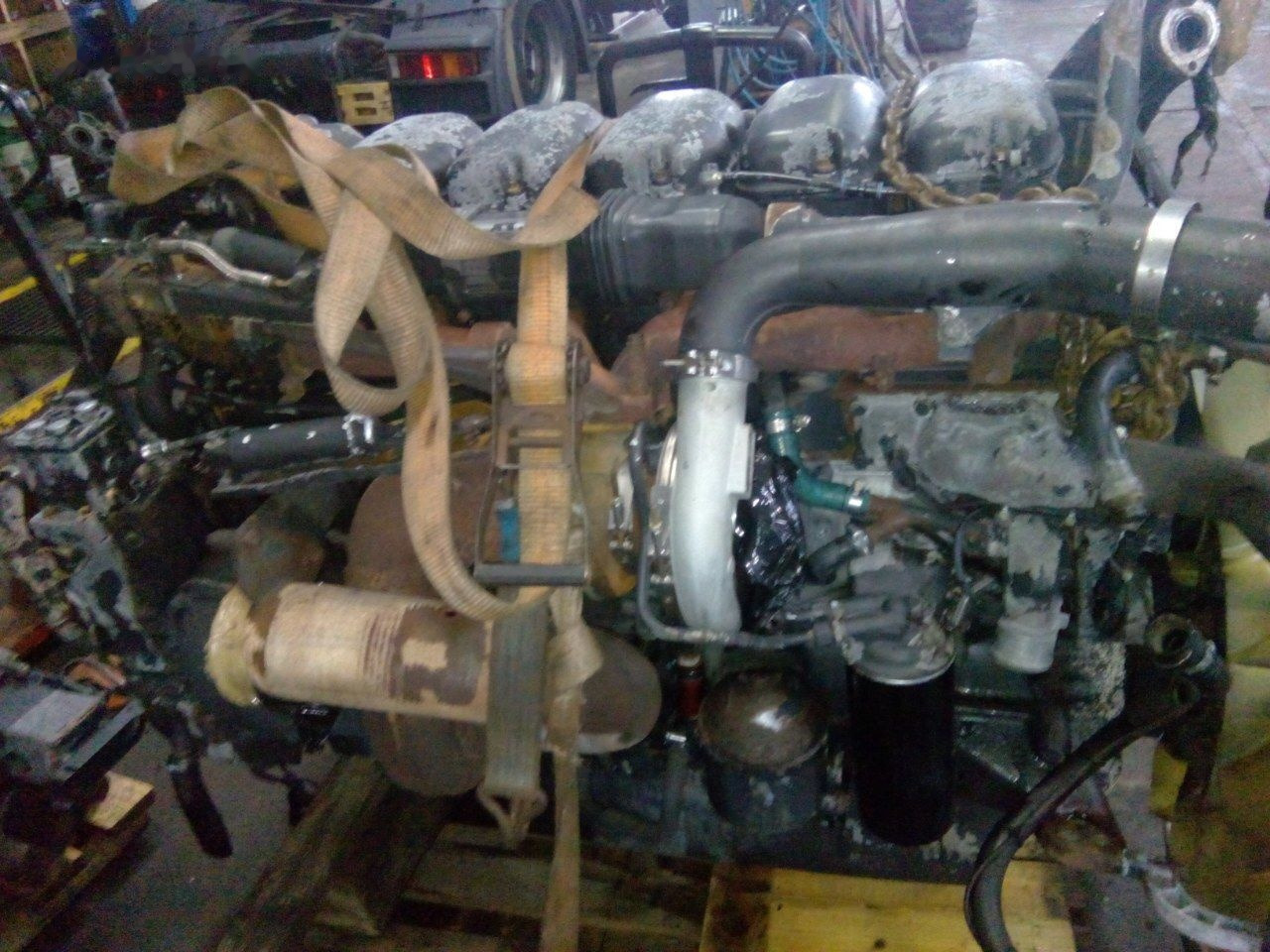 Scania DC1214 HPI E4 Scania R420 - Motor para Camião: foto 2 Scania DC1214 HPI E4 Scania R420 - Motor para Camião: foto 2