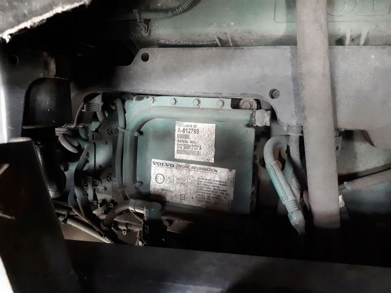 Volvo FH12 D12 truck - Motor para Camião: foto 1 Volvo FH12 D12 truck - Motor para Camião: foto 1