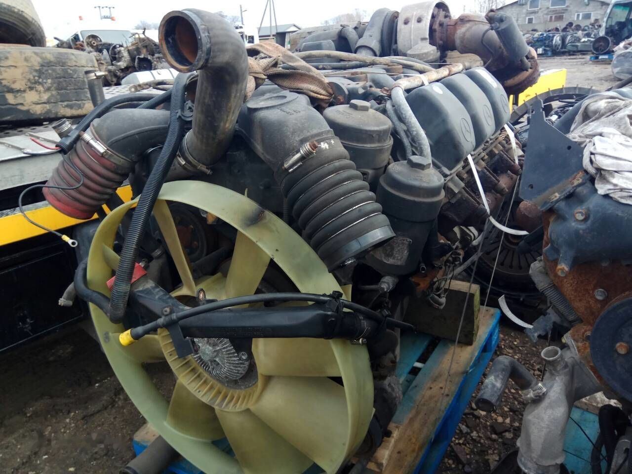 Mercedes-Benz OM501LA Mercedes-Benz ACTROS MP1 - Motor para Camião: foto 2 Mercedes-Benz OM501LA Mercedes-Benz ACTROS MP1 - Motor para Camião: foto 2