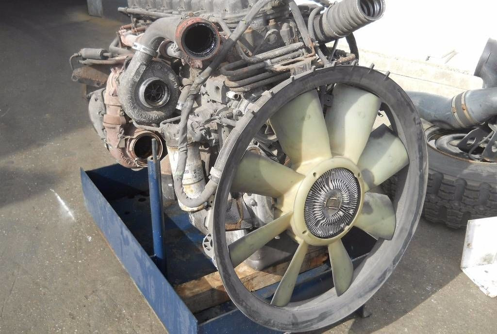 Scania DT1202 Scania 124 HPI 470 E3 - Motor para Camião: foto 4 Scania DT1202 Scania 124 HPI 470 E3 - Motor para Camião: foto 4