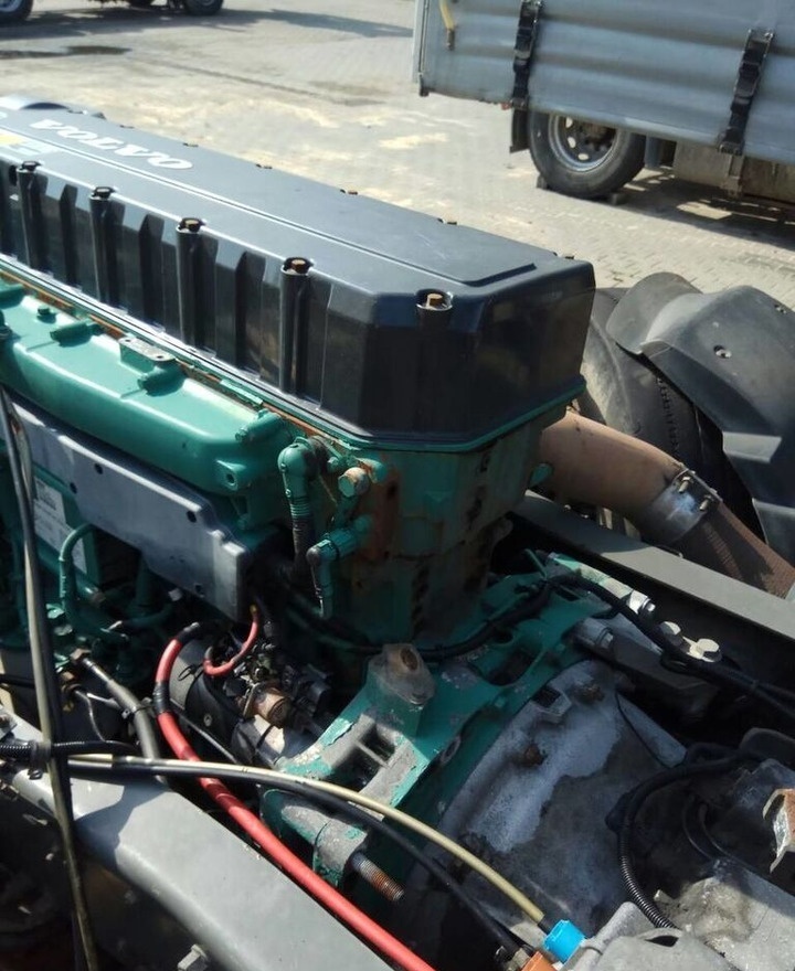 Volvo D12D 460 E3 Volvo FH 12 - Motor para Camião: foto 4 Volvo D12D 460 E3 Volvo FH 12 - Motor para Camião: foto 4
