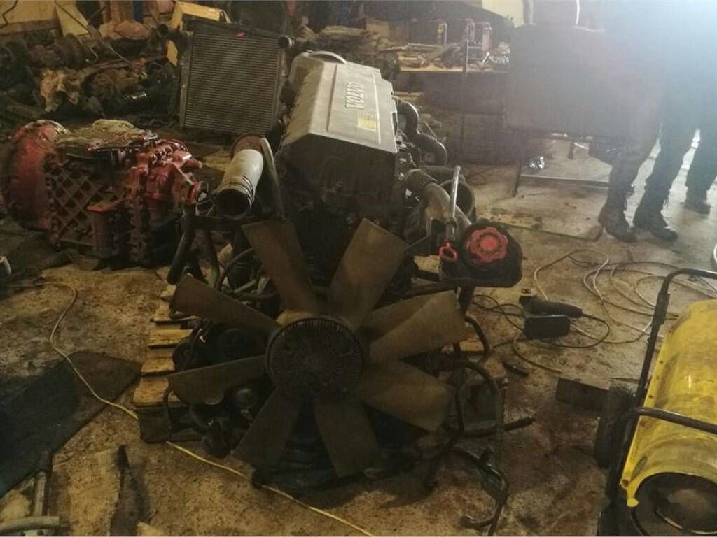 Volvo D13A 480 Volvo FH13 - Motor para Camião: foto 4 Volvo D13A 480 Volvo FH13 - Motor para Camião: foto 4