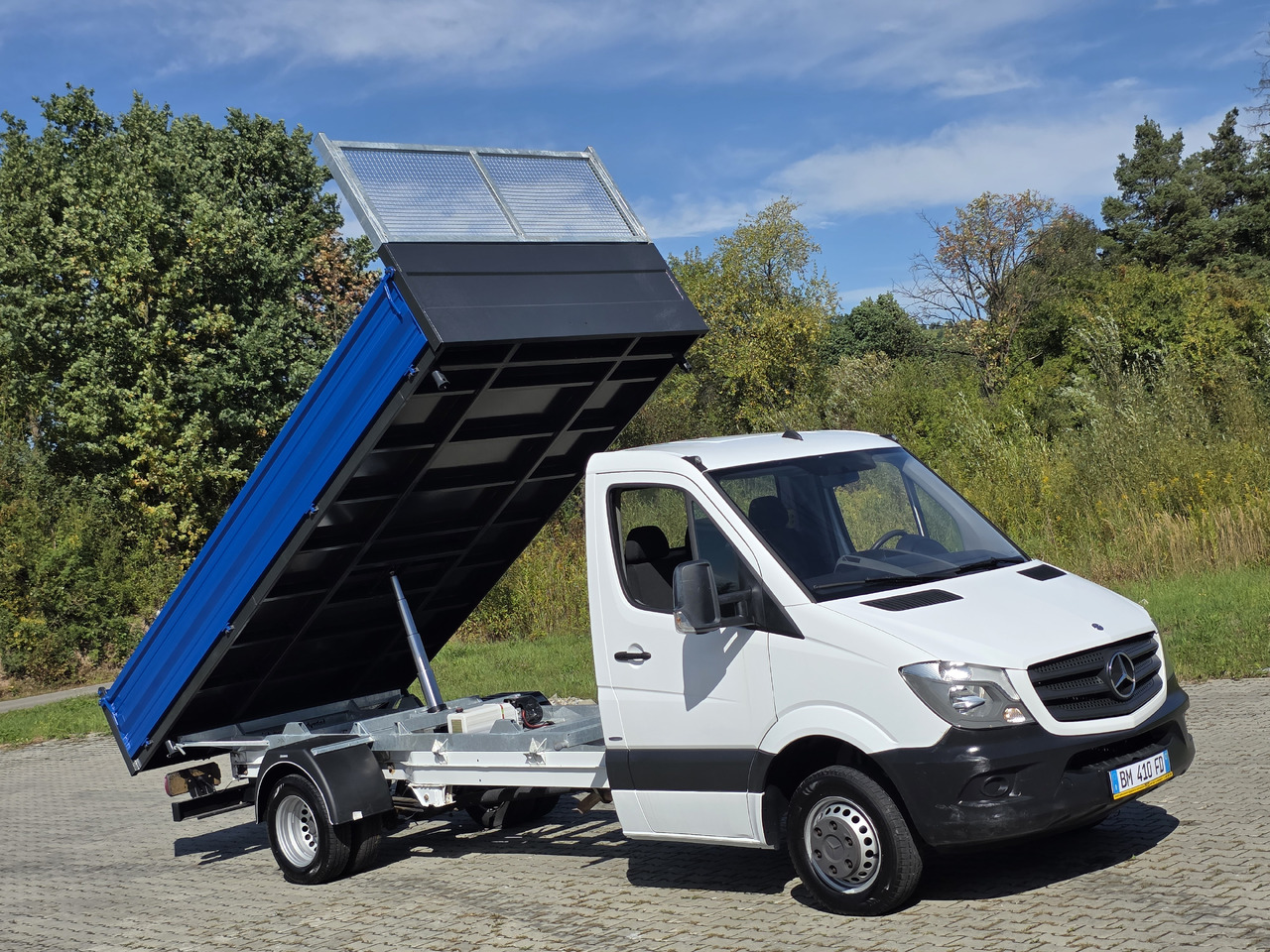 MERCEDES-BENZ Sprinter 419 CDI Wywrotka 4.50 M ! Kiper 3-Stronny ! Klima ! 3.0 CDI * 190 Km ! - Carrinha basculante: foto 2 MERCEDES-BENZ Sprinter 419 CDI Wywrotka 4.50 M ! Kiper 3-Stronny ! Klima ! 3.0 CDI * 190 Km ! - Carrinha basculante: foto 2