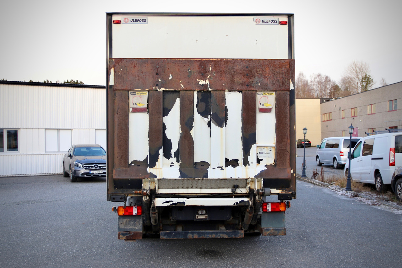 MERCEDES-BENZ Attego - Camião furgão: foto 4 MERCEDES-BENZ Attego - Camião furgão: foto 4