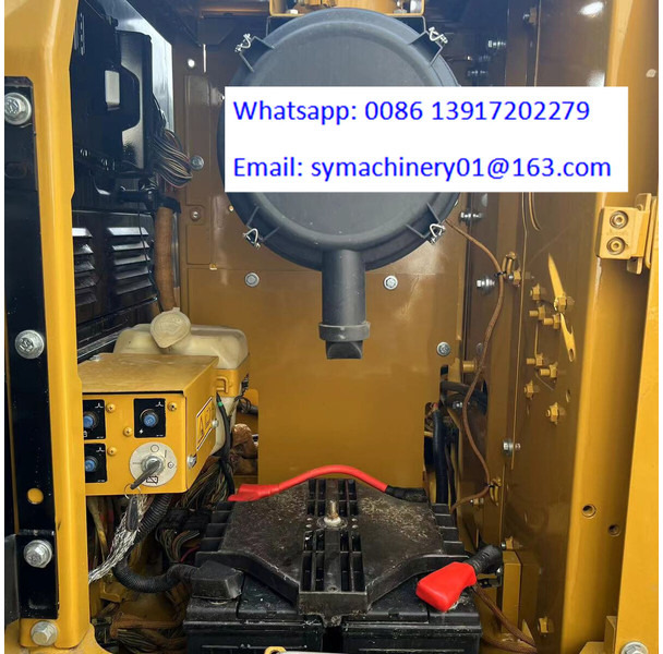 Caterpillar 320D2L - Escavadora de rastos: foto 4 Caterpillar 320D2L - Escavadora de rastos: foto 4