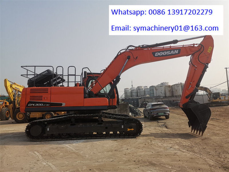 Doosan DX300LC-9C - Escavadora de rastos: foto 1 Doosan DX300LC-9C - Escavadora de rastos: foto 1