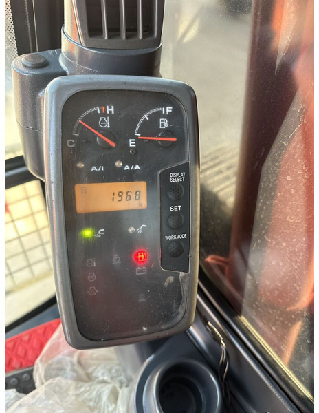 Hitachi ZX120 - Mini escavadeira: foto 5 Hitachi ZX120 - Mini escavadeira: foto 5