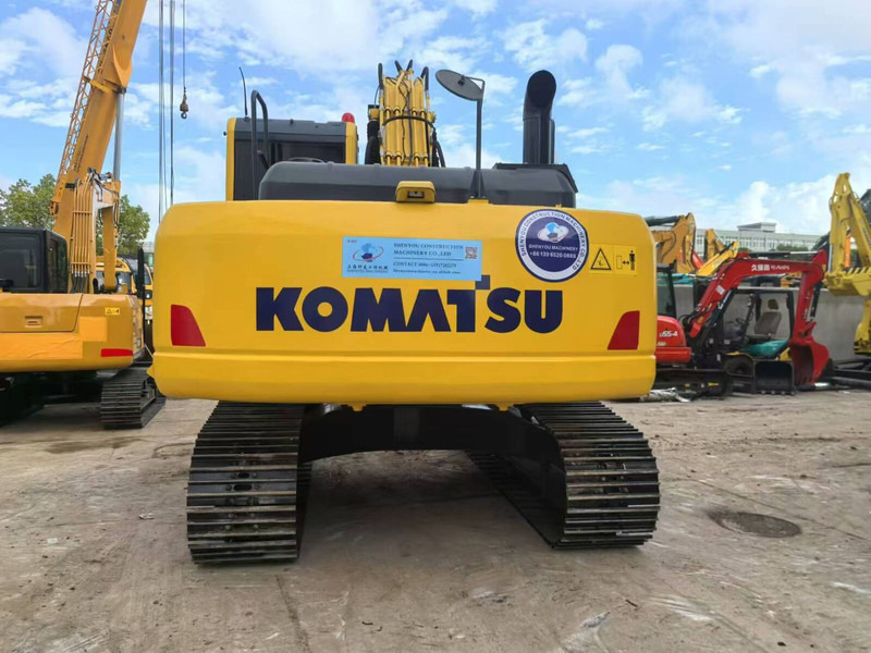 Komatsu PC200 PC220 - Escavadora de rastos: foto 2 Komatsu PC200 PC220 - Escavadora de rastos: foto 2