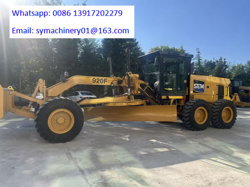 SEM 920F - Motoniveladora: foto 2 SEM 920F - Motoniveladora: foto 2