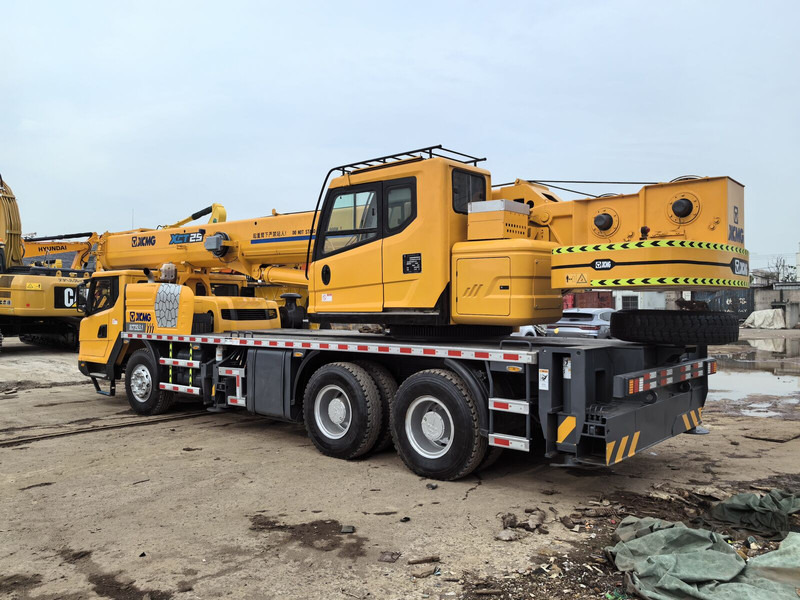 XCMG XCT25 - Grua todo o terreno: foto 2 XCMG XCT25 - Grua todo o terreno: foto 2