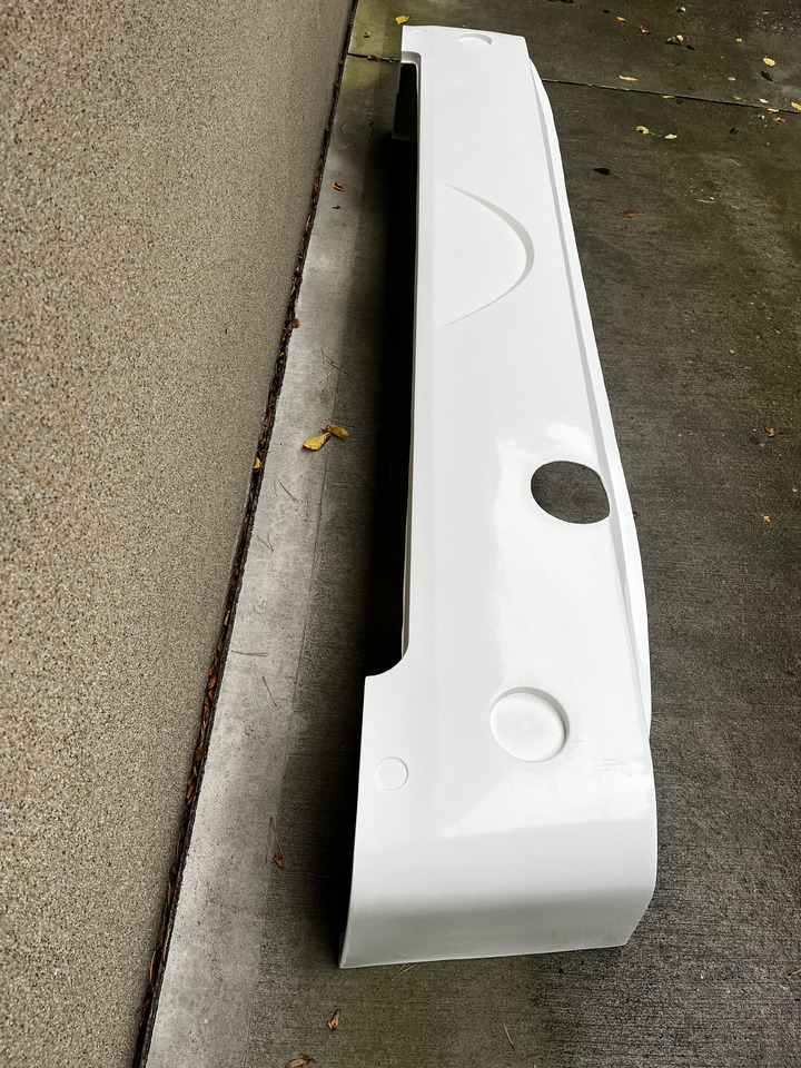 SCANIA IRIZAR NEW CENTURY zderzak tylny Zderzak tylny Scania IRIZAR NEW CENTURY - Para-choque para Autocarro: foto 1 SCANIA IRIZAR NEW CENTURY zderzak tylny Zderzak tylny Scania IRIZAR NEW CENTURY - Para-choque para Autocarro: foto 1